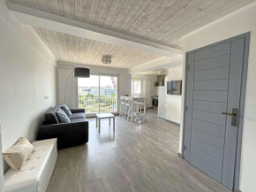 Appartement lumineux à 2 min de la plage avec balcon - FR-1-646-75